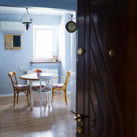 Pasiro Aparthotel Alba Iulia Extérieur photo